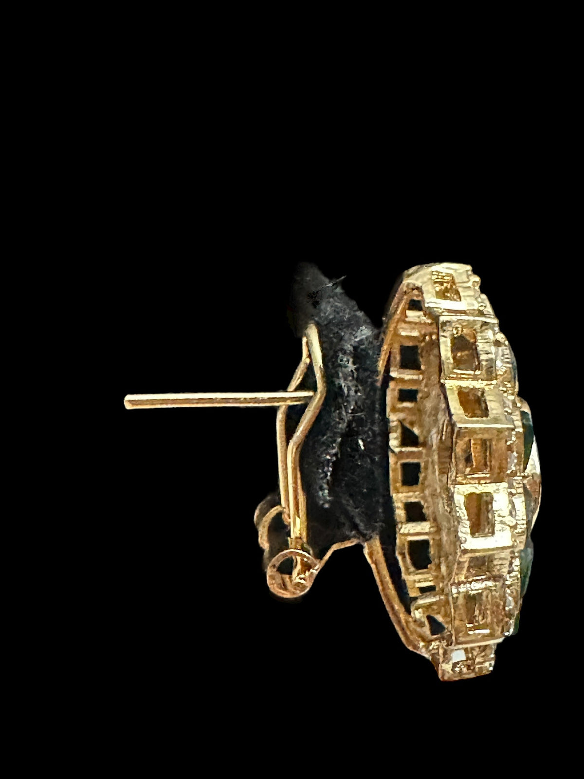ET564 rose gold plated tops with green pota stones ( READY TO SHIP )