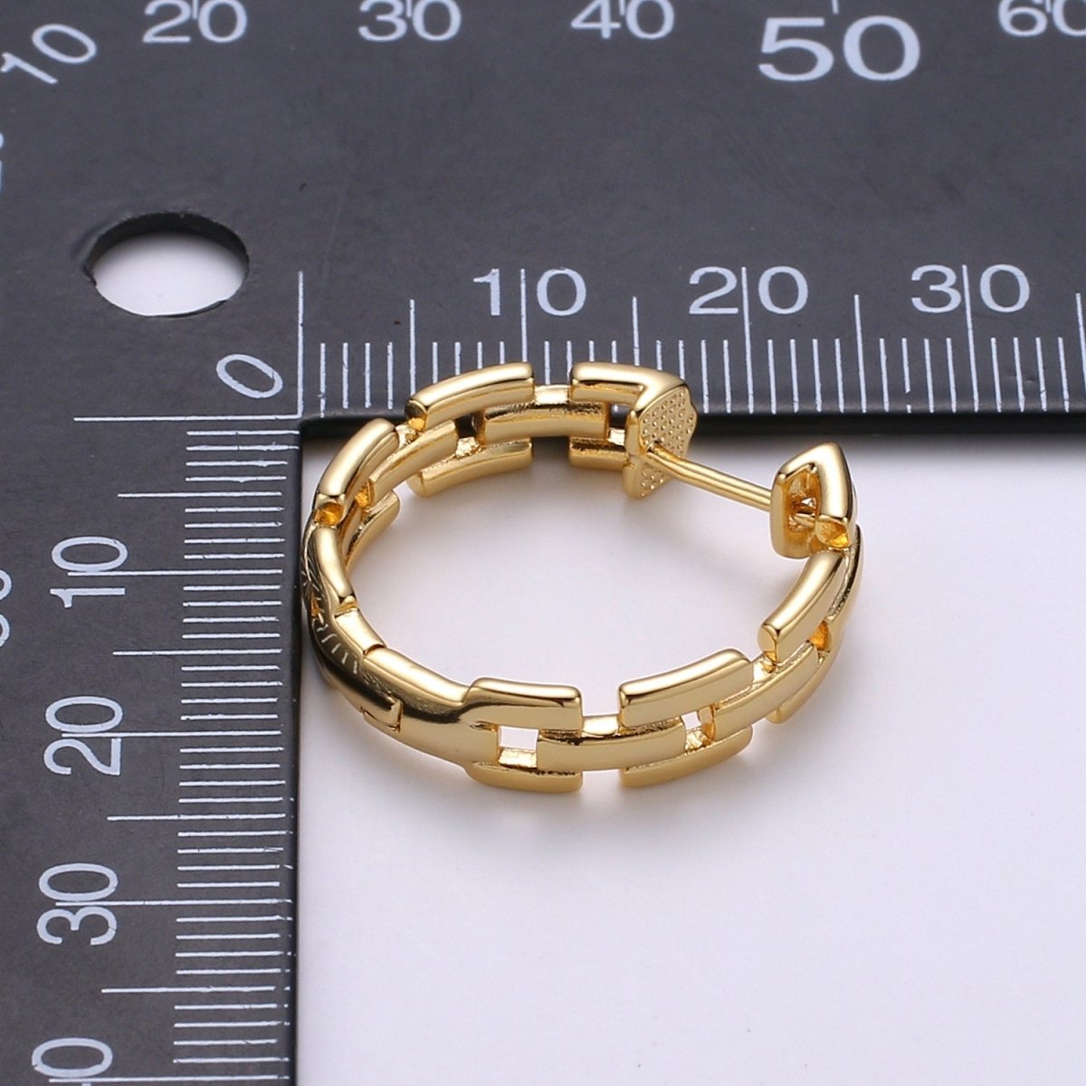 25mm Large Gold Link Hoops, 24k Gold Filled Hoop Earrings, Chunky Hoop Earrings, Big Hoop Earrings, Bold Chain Hoops for everyday wear Q-351