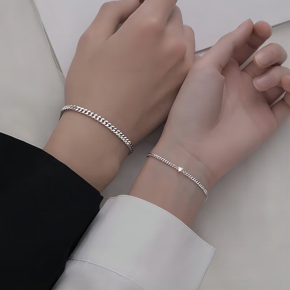 Stainless Steel European And American-style Mens And Womens Bracelet
