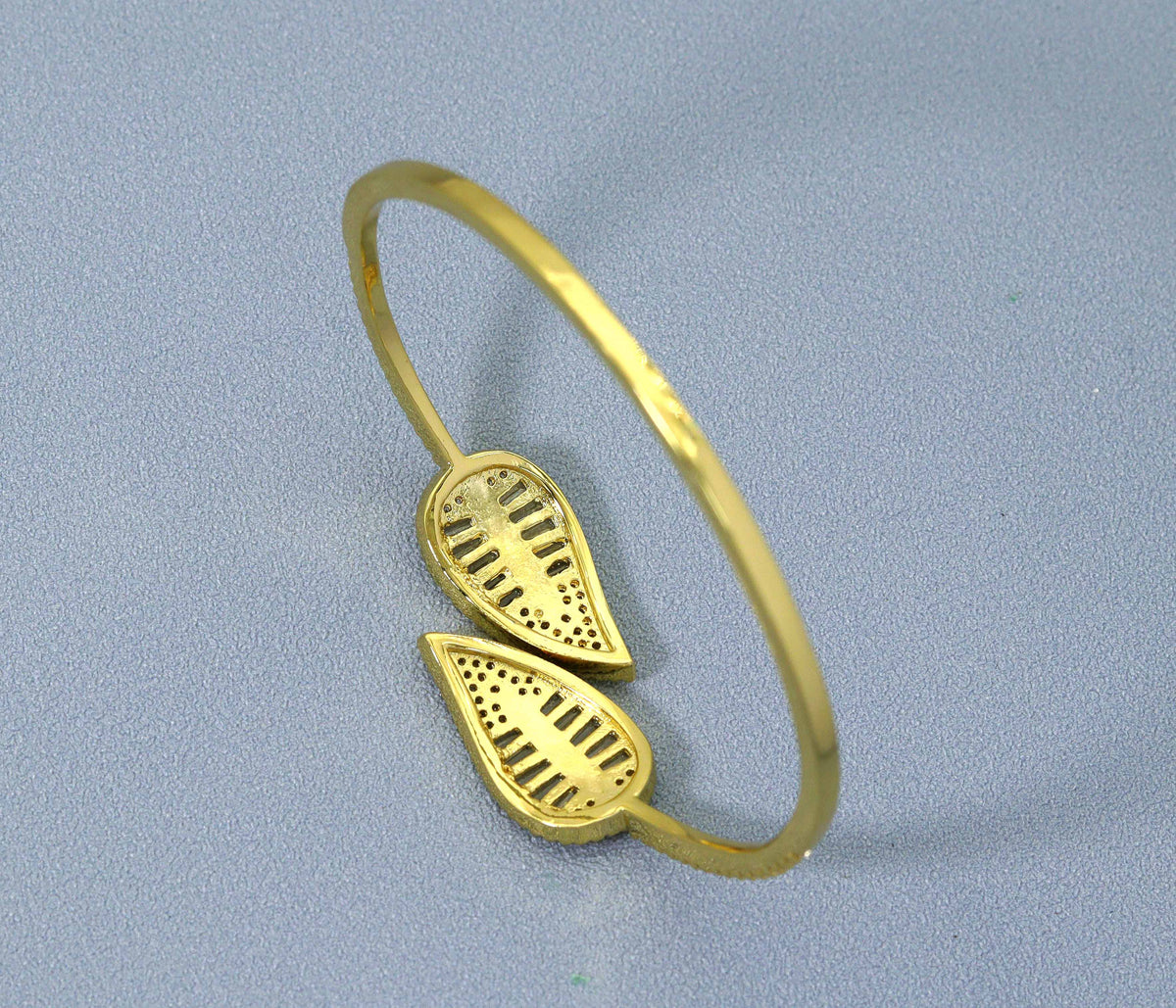 CZ Leaf Bangle Bracelet, Sku#LD279
