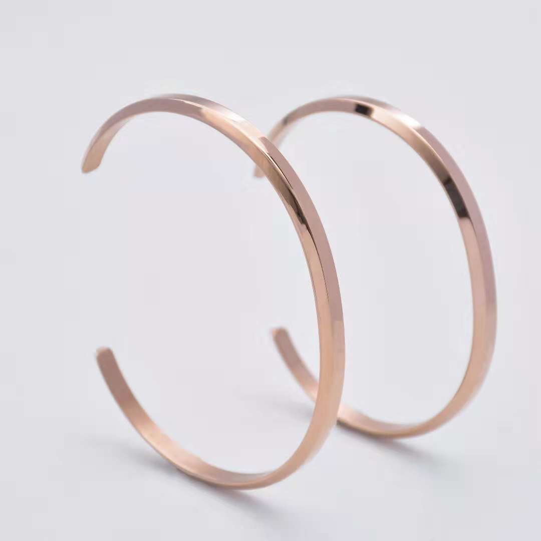Fashion Simple Titanium Steel Jade Gold Plated Shaped Open Bracelet