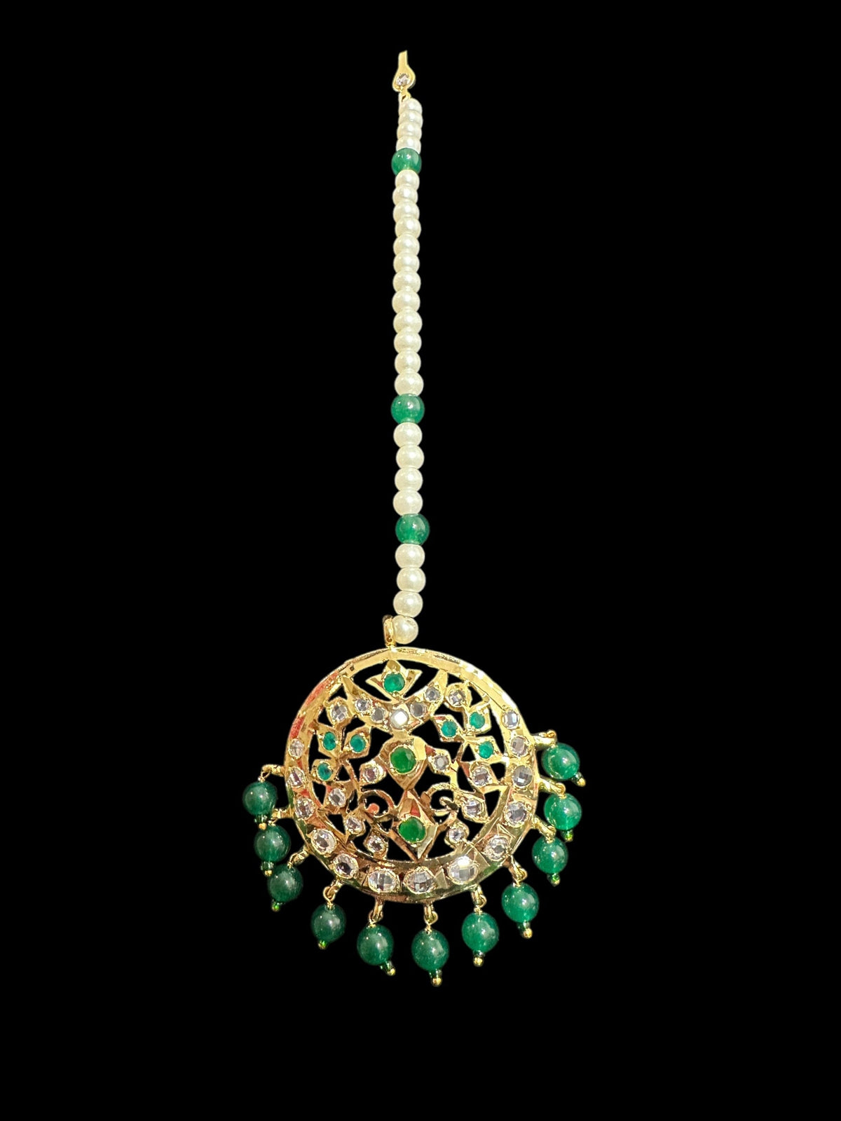DJTK351 Avni tika In green beads ( READY TO SHIP )