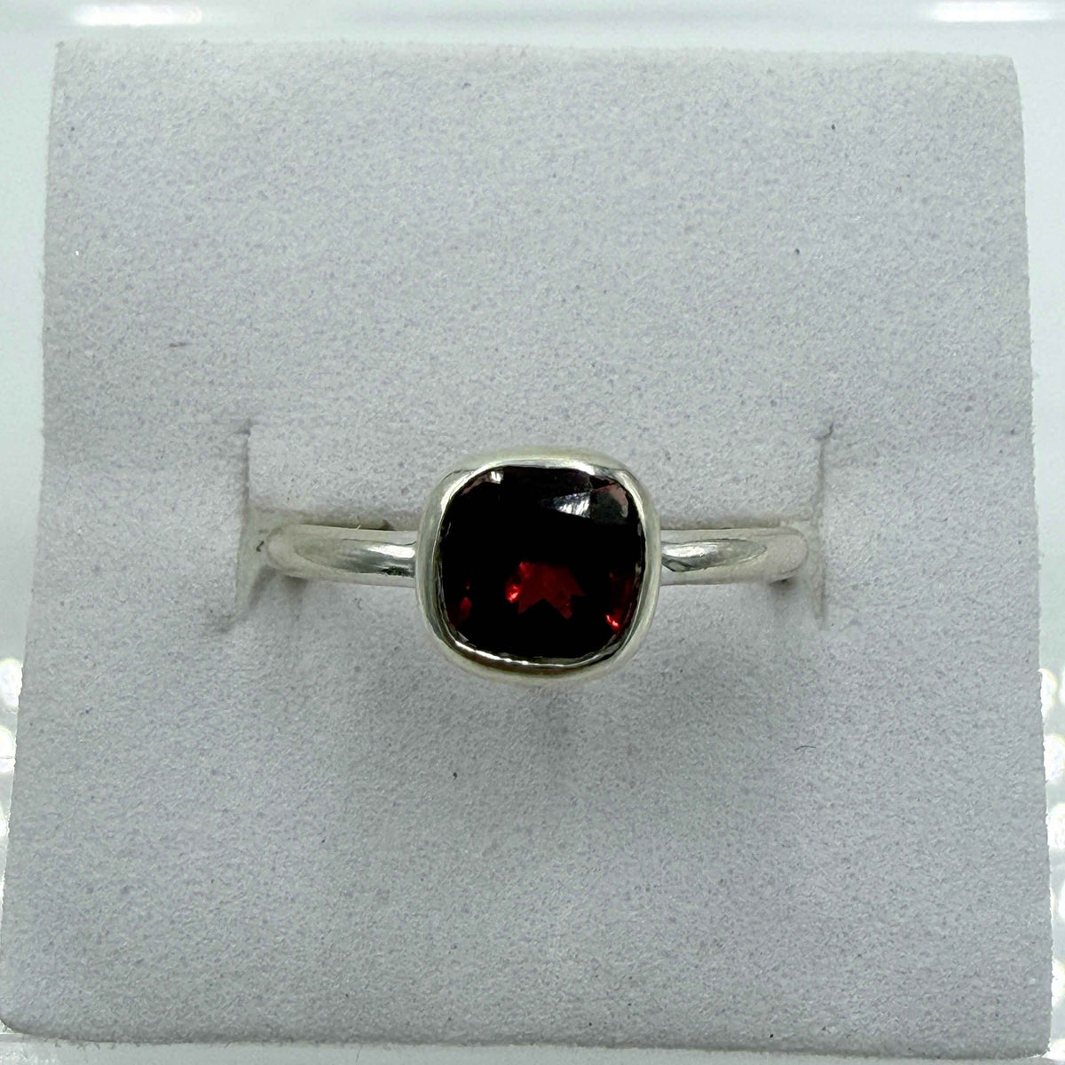 Sterling Silver Cushion-Cut Garnet Ring – Size 5 – Passion, Strength & Grounding