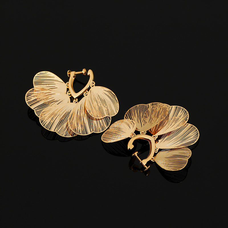 Flexible Butterfly Wing Tassel Light Luxury Temperament Love Ear Clip