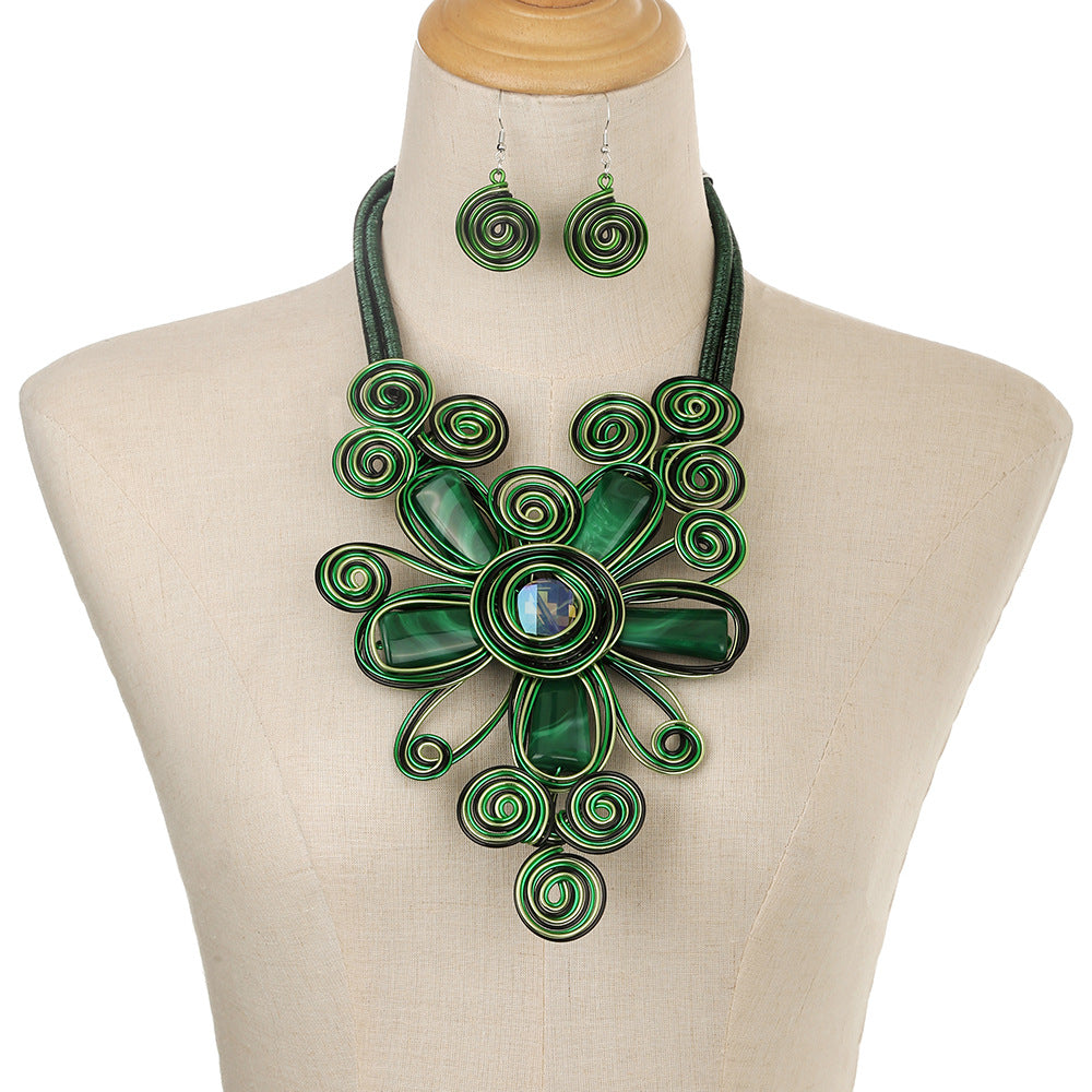 Handmade Resin Aluminum Flower Suite Black Jewelry Set