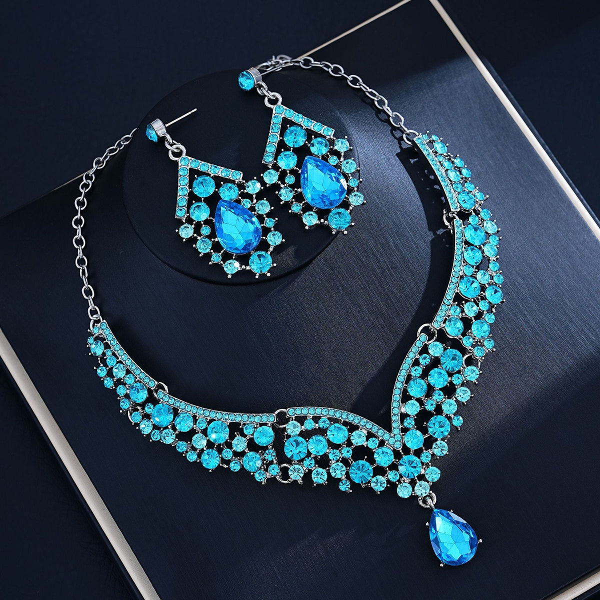 Two-piece Three-piece Bridal Wedding Dress Suit Female Jewelry Set