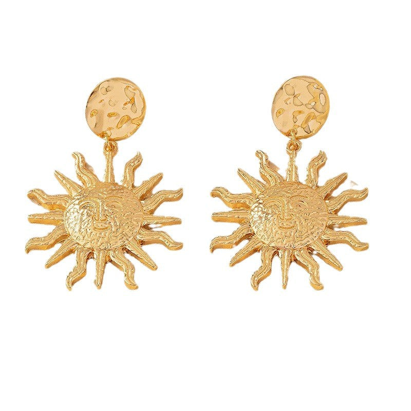 Women's Fashion Temperament Sun Holiday Party Gift Stud Earrings