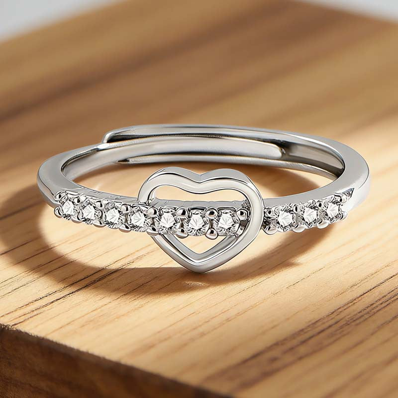 Gang Drill Hollow Heart-shaped Fashion Personality Girlfriends Ring