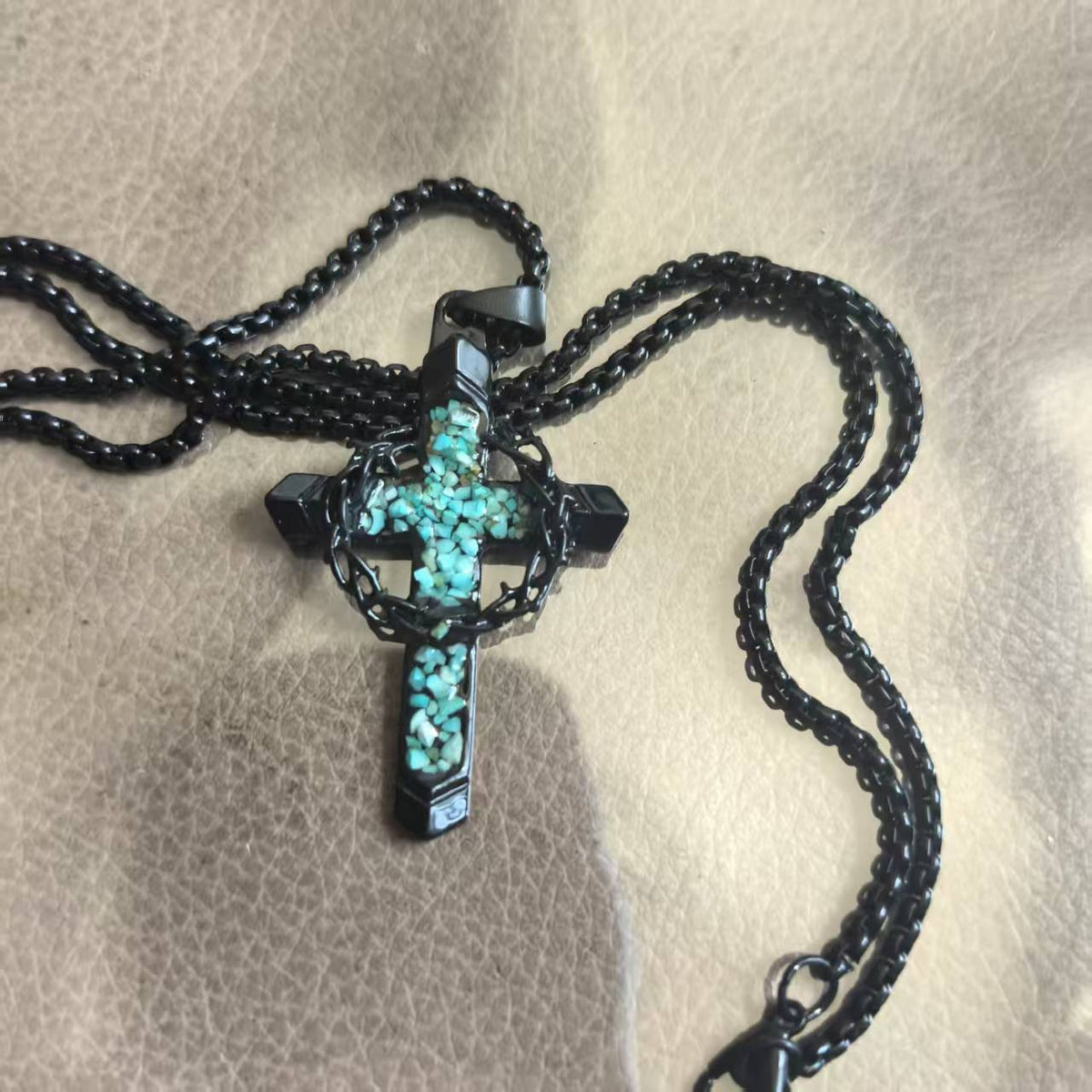 Men's Thorn Cross Inlaid Turquoise Fashion Design Necklace