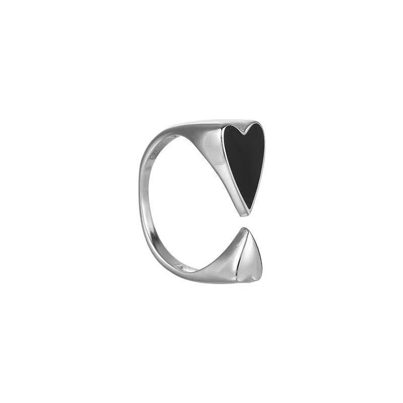 Women's Simple Love Heart-shaped Fashion Unique Exquisite Drip Glazed Black Peach Rings