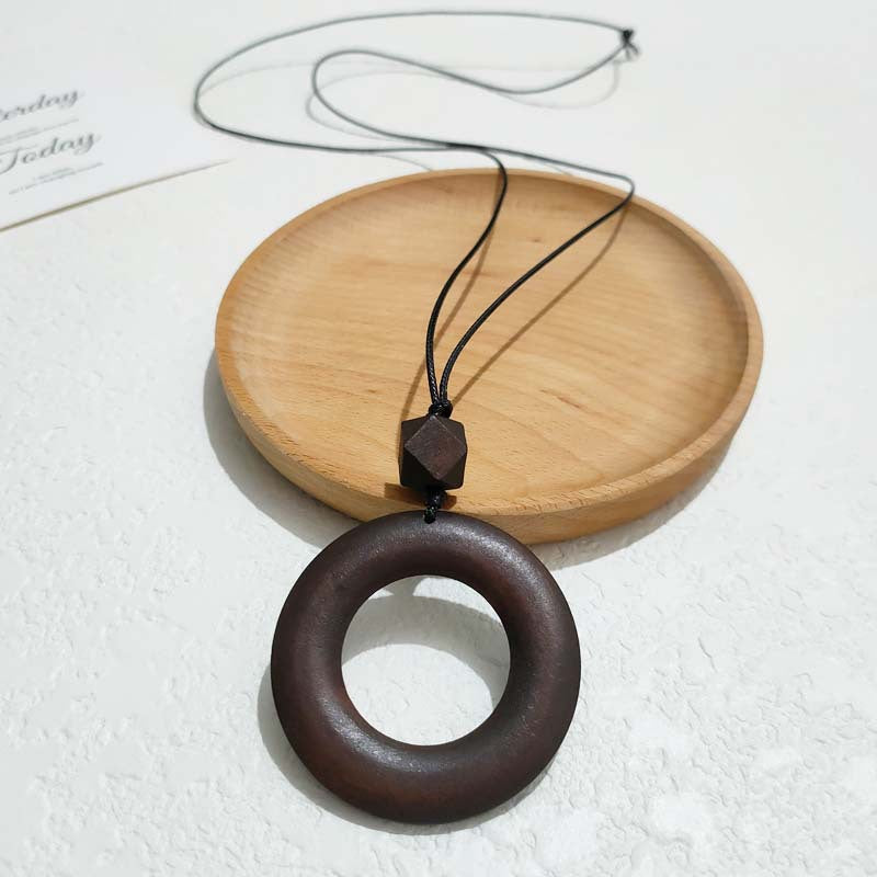 Women's Long Niche National Ethnic Woven Brown Necklace