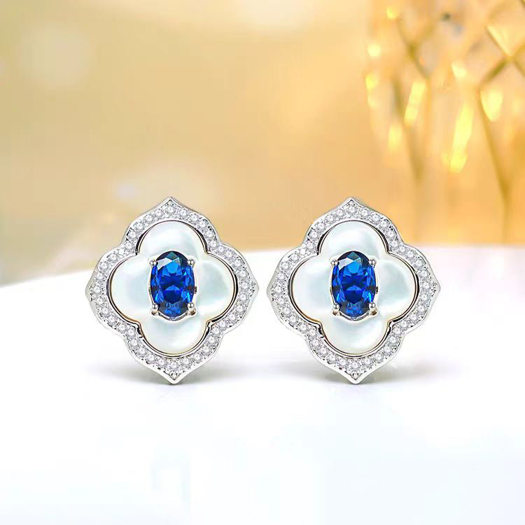 Affordable Fresh Four-leaf Clover Fritillary Rhinestone Blue Spinel Elegant Pendants