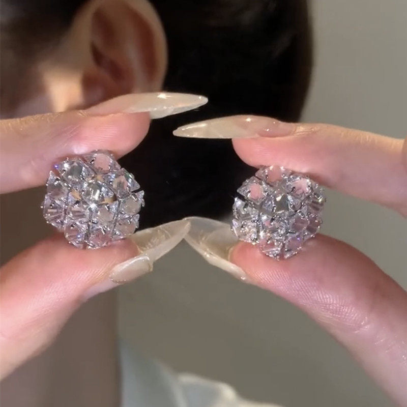 Geometric Square Super Flash Zircon Fashionable Temperament Luxury High-grade Style Earrings
