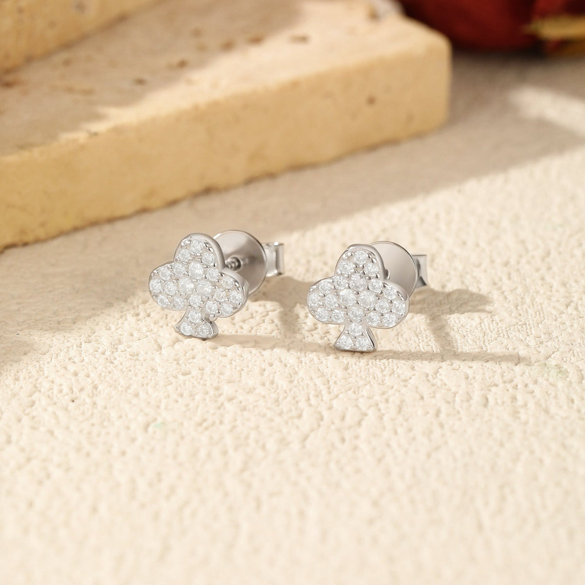 Clover Flower D-Color VVS1 Moissanite Stud Earrings in Sterling Silver – Unisex Hip Hop Jewelry