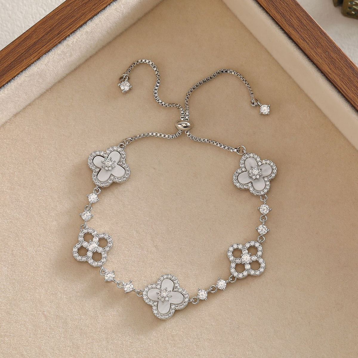 Super Fairy Zircon Clover Pull Niche Advanced Design Sense Exquisite Bracelet