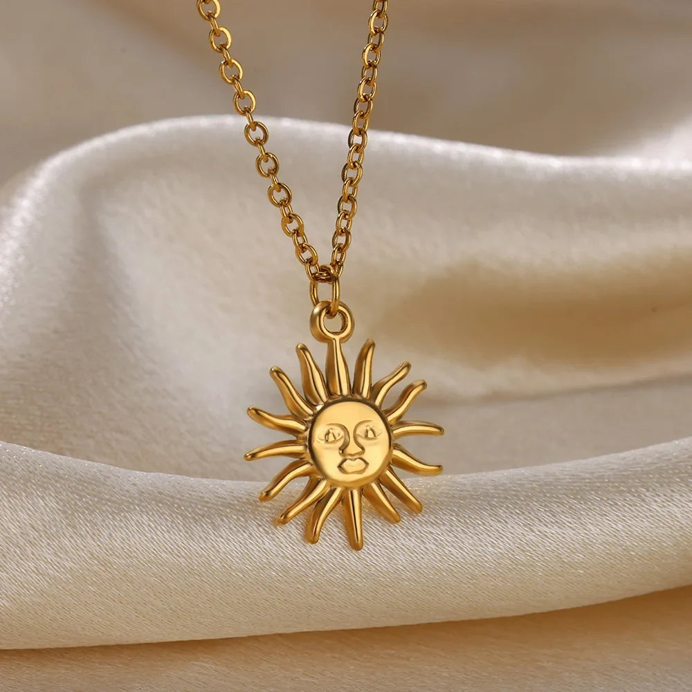 Stainless Steel Sun Sunflower Pendant Necklace For Women Gold Color Round Charm Clavicle Chain Necklaces Fashion Jewelry Gift