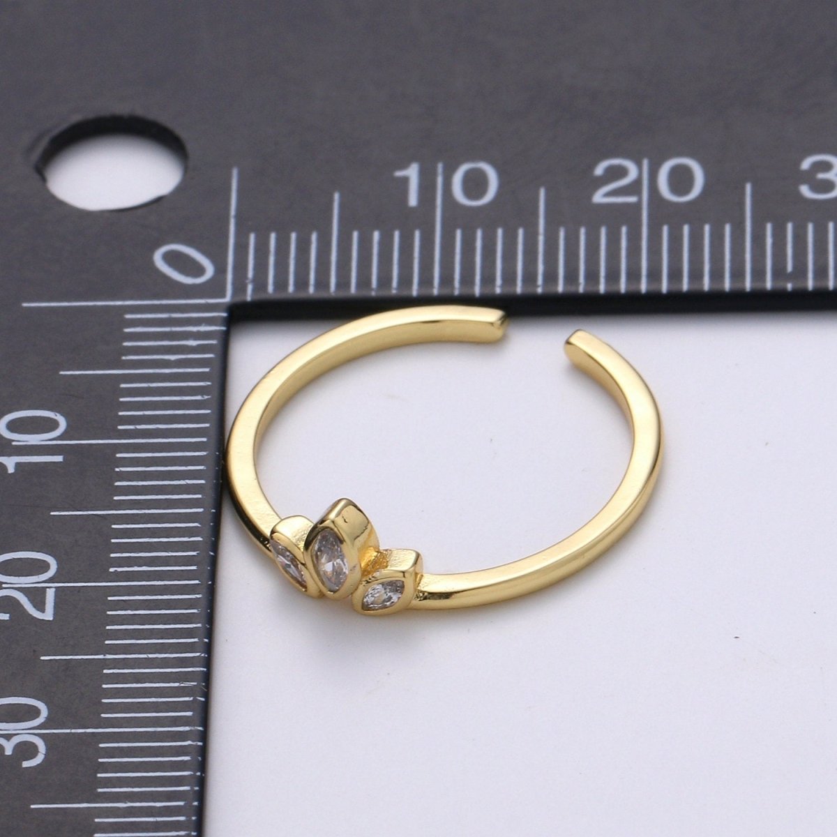 Clear Marquise Ring Cubic Zircon Ring Tiara Ring Dainty Geometric Ring Fashion Jewel Delicate and Fine Ring Stack Ring Minimalist R-133