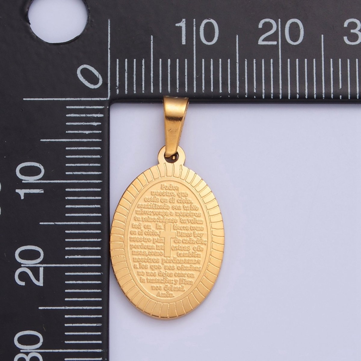 Dainty Oval Stainless Steel Pendant, Religious Pendant Engraved with the Lord's Prayer in Spanish I-529 I-759