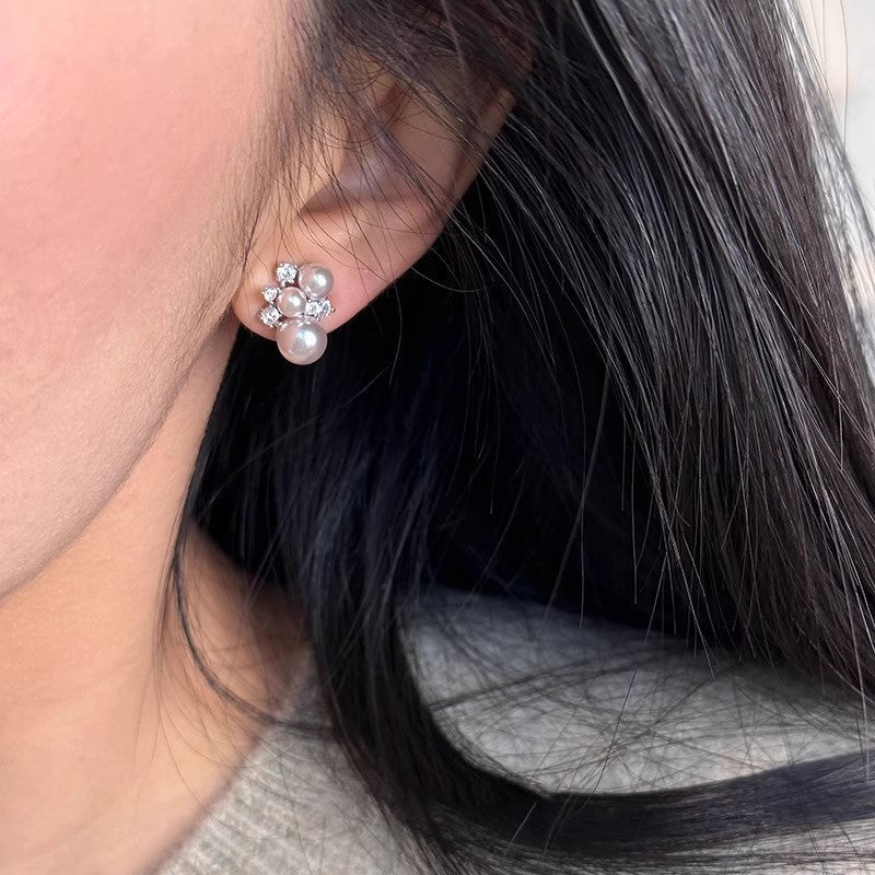 Gentle, Fair-looking Manta Rose Gold Pearl Zircon Stud Earrings