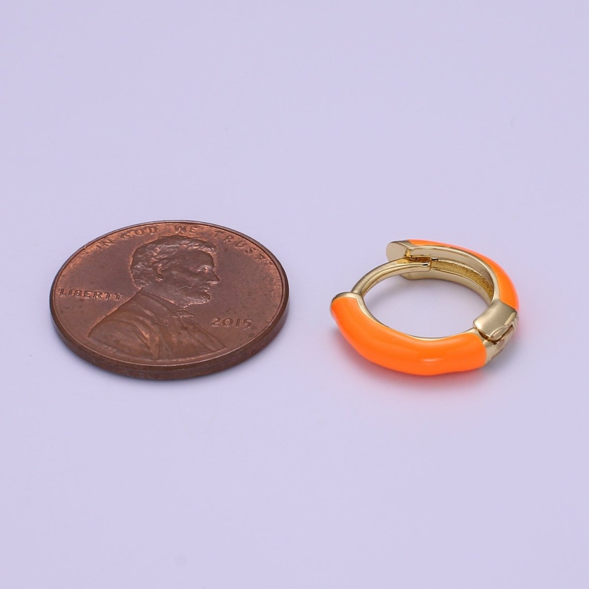 Enamel Hoop Earrings • Colorful gold cartilage hoop • Dainty huggie hoop earrings Neon Blue Pink Green Orange Teal White Earring 15mm P-063~P-071