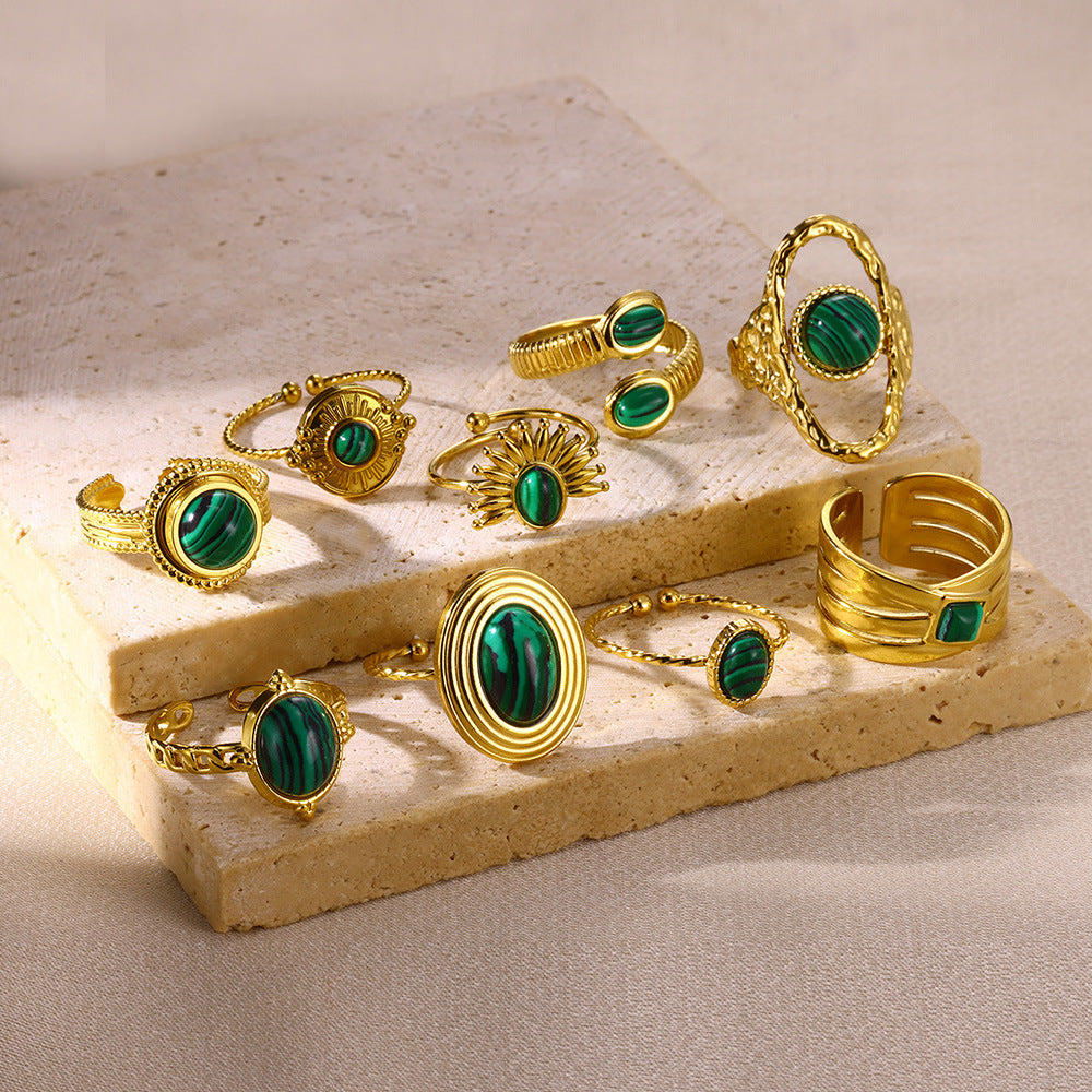 Natural Stone Stainless Steel Ring Is Plated With 18K