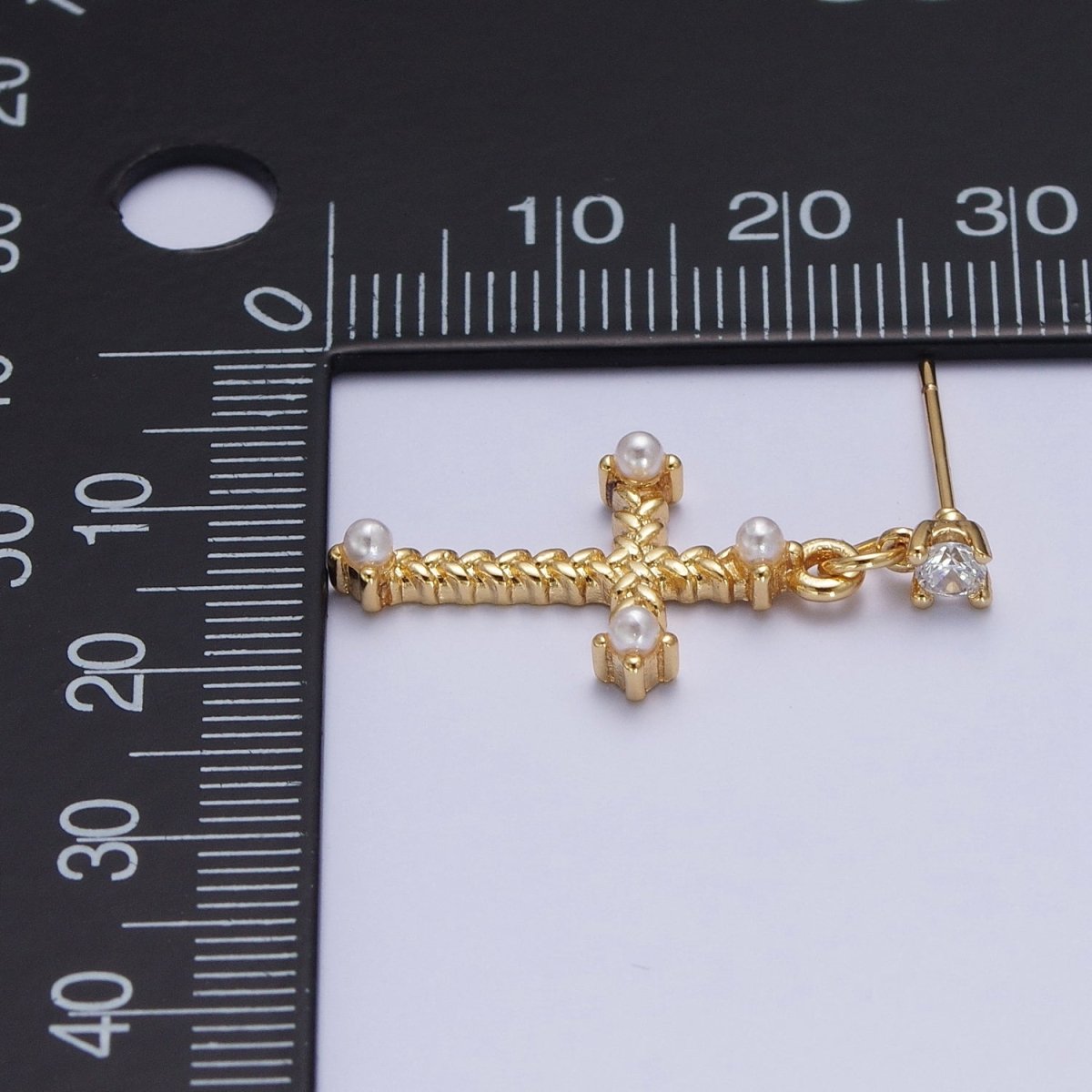 Gold Cross Stud Earring Dangle Cross Earring Charm for Religious Women Jewelry P-277