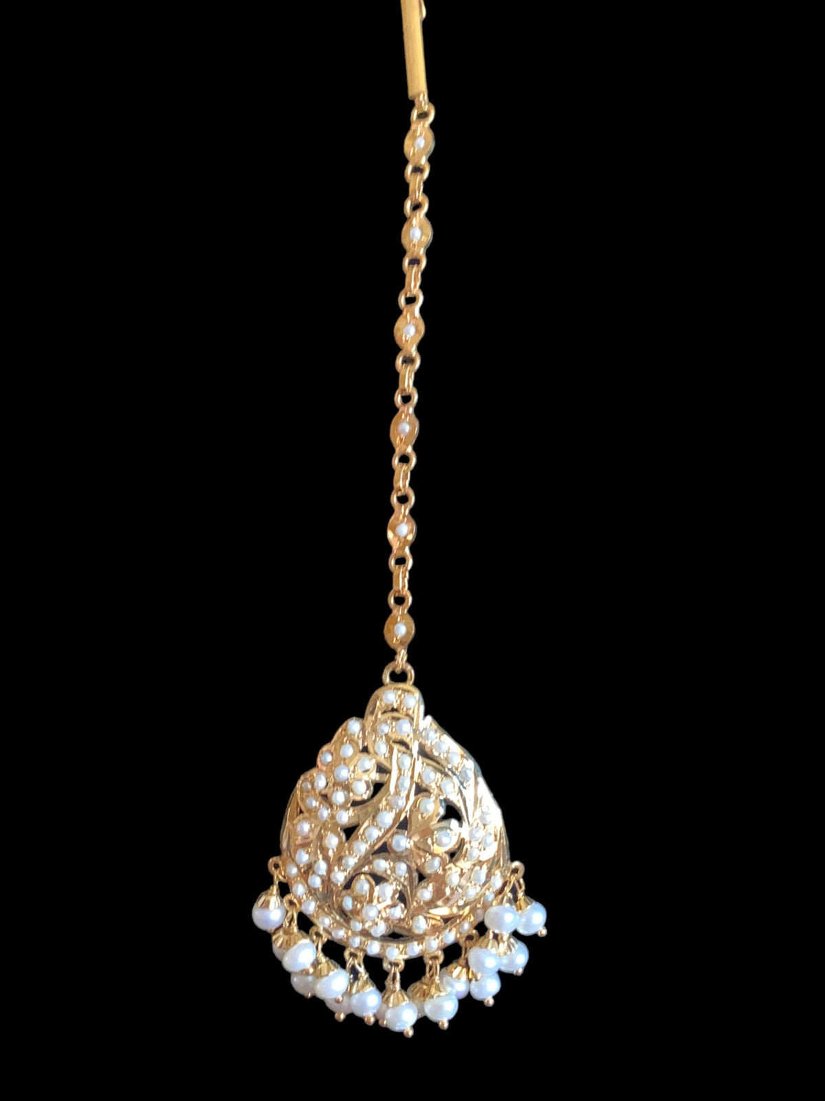 Gold plated silver tikka in fresh water pearls ( SHIPS IN 5 WEEKS )