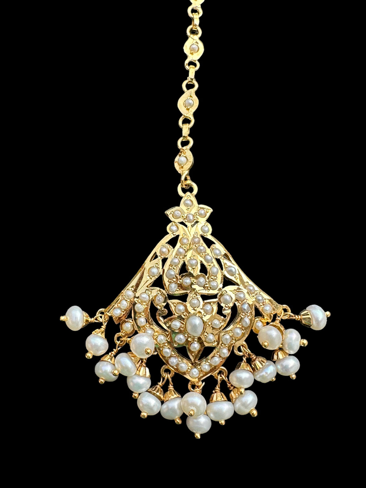 Gold plated silver tikka in fresh water pearls ( SHIPS IN 5 WEEKS )