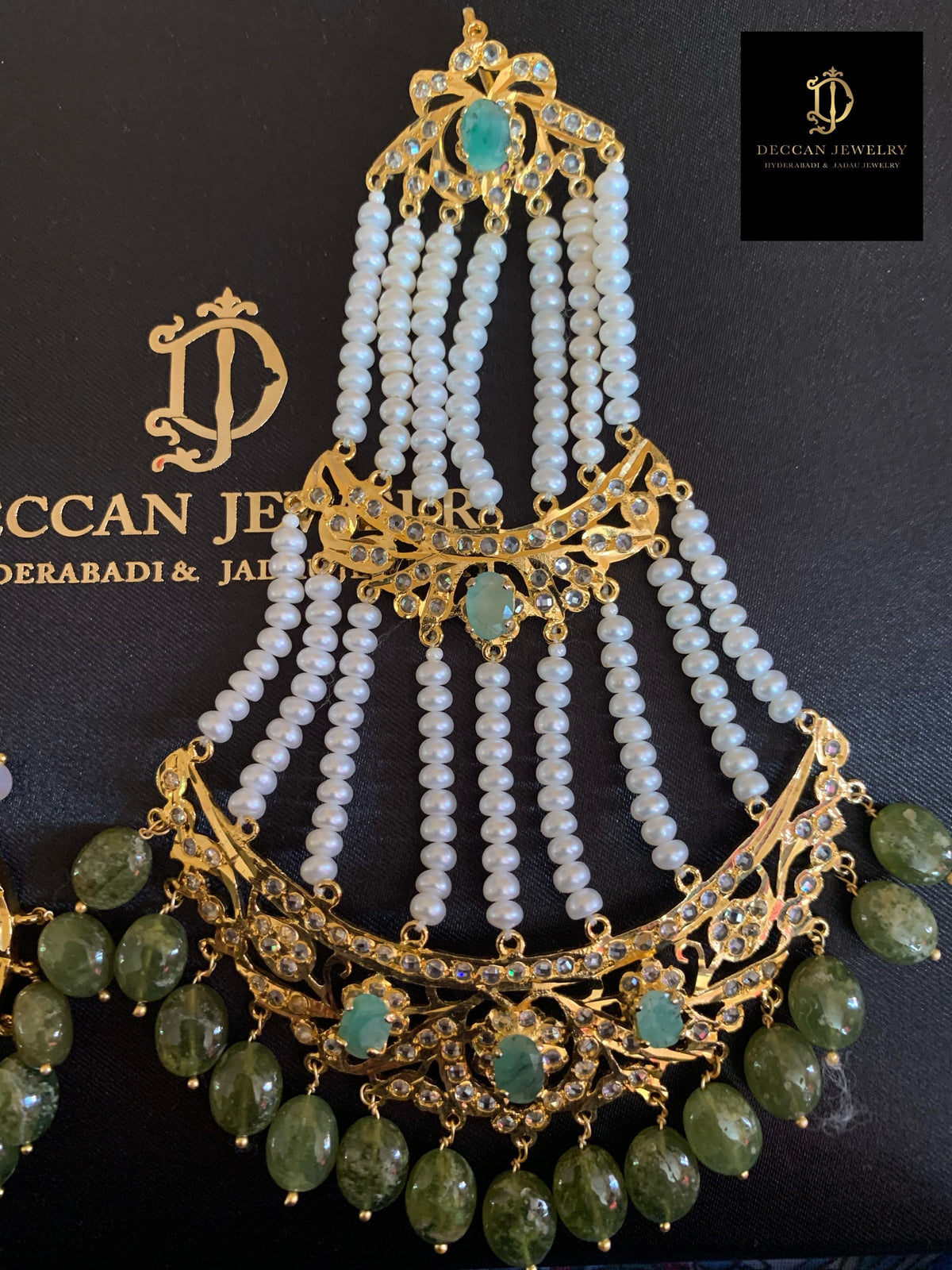 INSIA BRIDAL SET IN EMERALDS WITH FRESH WATER PEARLS ( SHIPS IN 4 WEEKS )