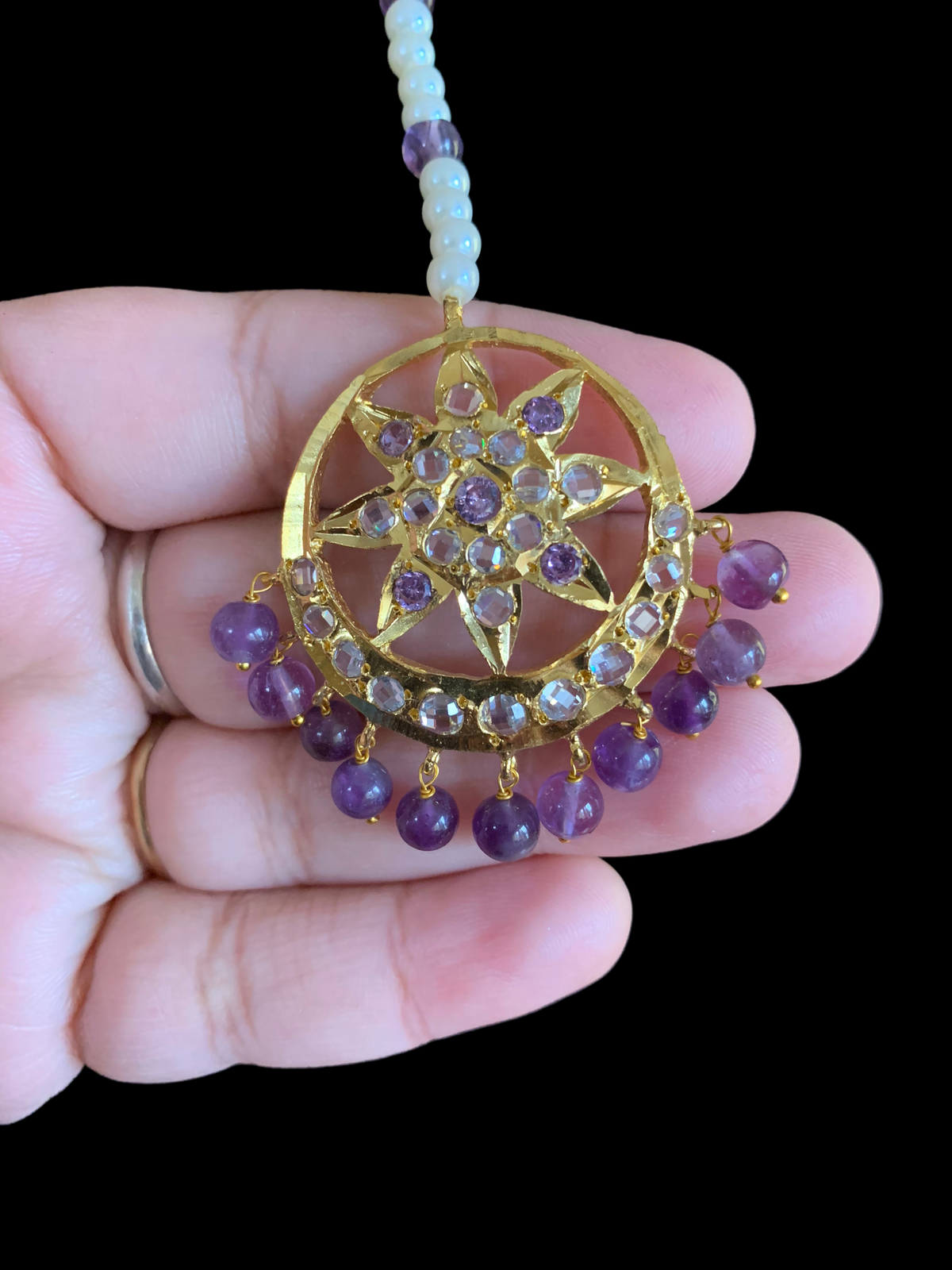 DJTK161 Akbari tika in purple beads (READY TO SHIP)