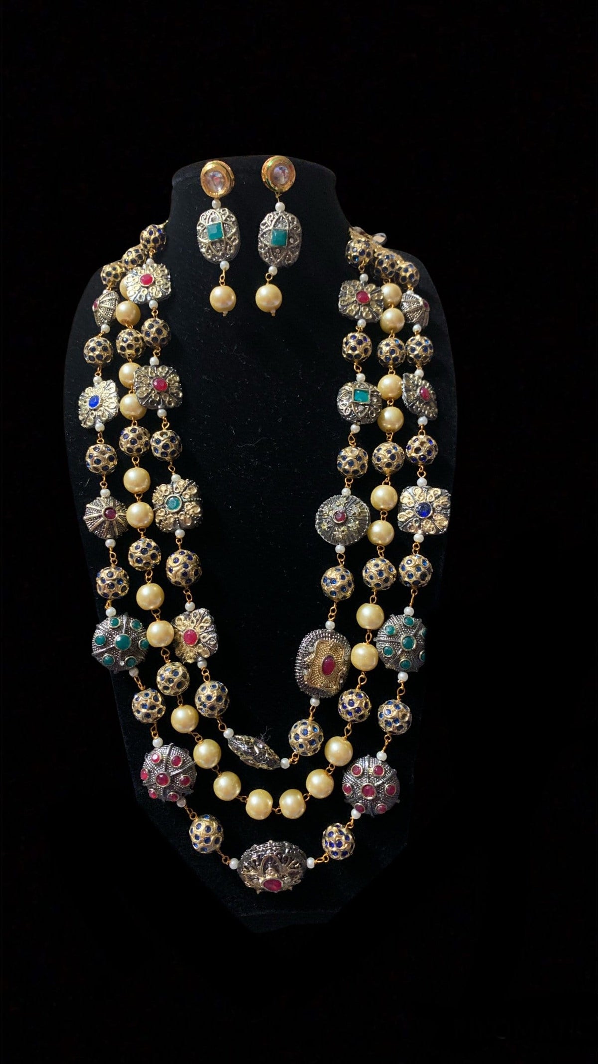 NS162 Sabra high quality Kundan necklace set ( READY TO SHIP )