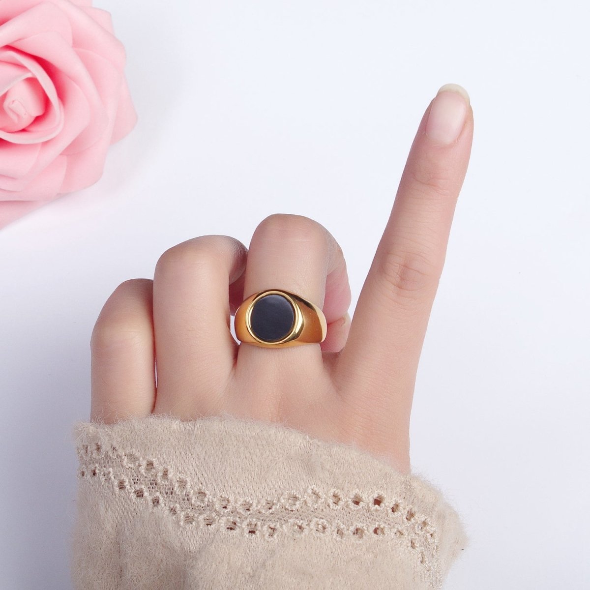 Stainless Steel Black Enamel Round Signet Ring in Gold & Silver | O-1681~O-1688