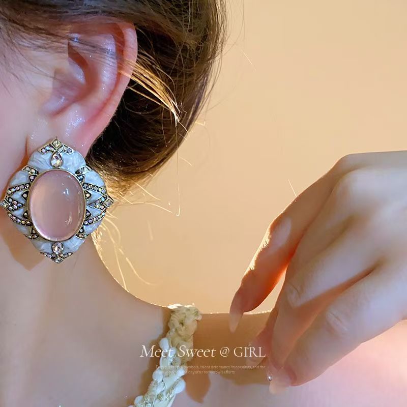 Niche Vintage Retro Earrings, Oval & Rhombus Diamond Studs, Luxury High-end Ear Jewelry