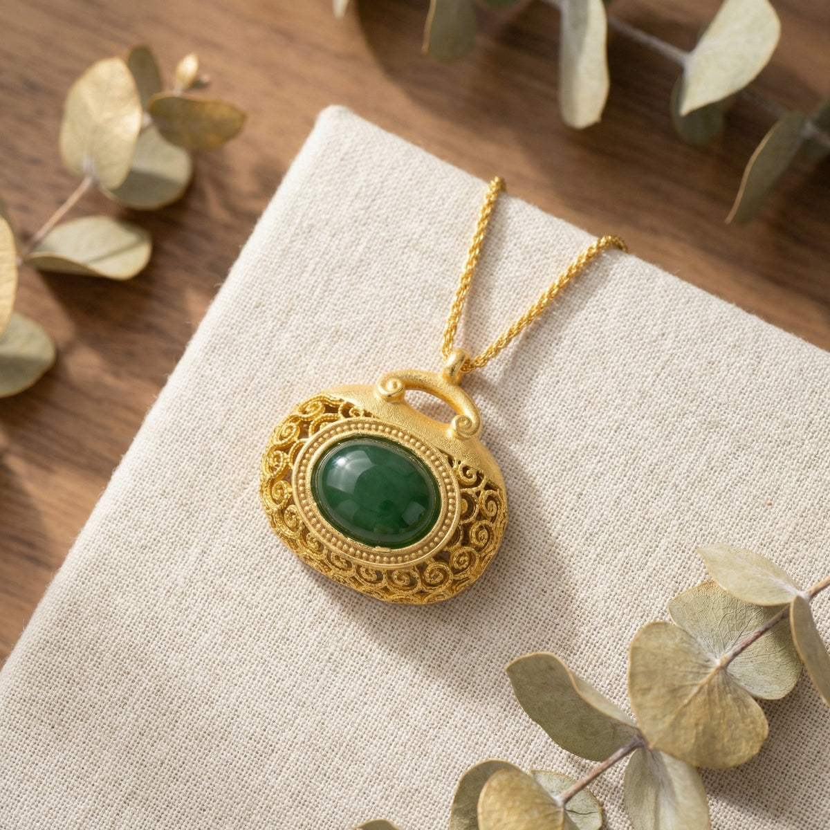 925 Sterling Silver Elegant Filigree Green Jadeite Pendant Necklace with Intricate Textured Metallic Detail