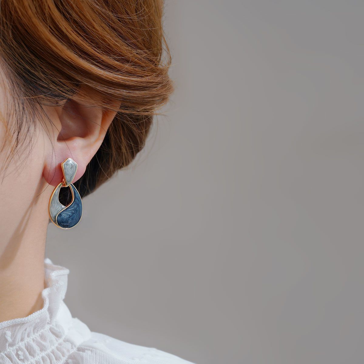High-end Blue Water Drop Stud Earrings, Elegant French Hepburn Style Niche Jewelry