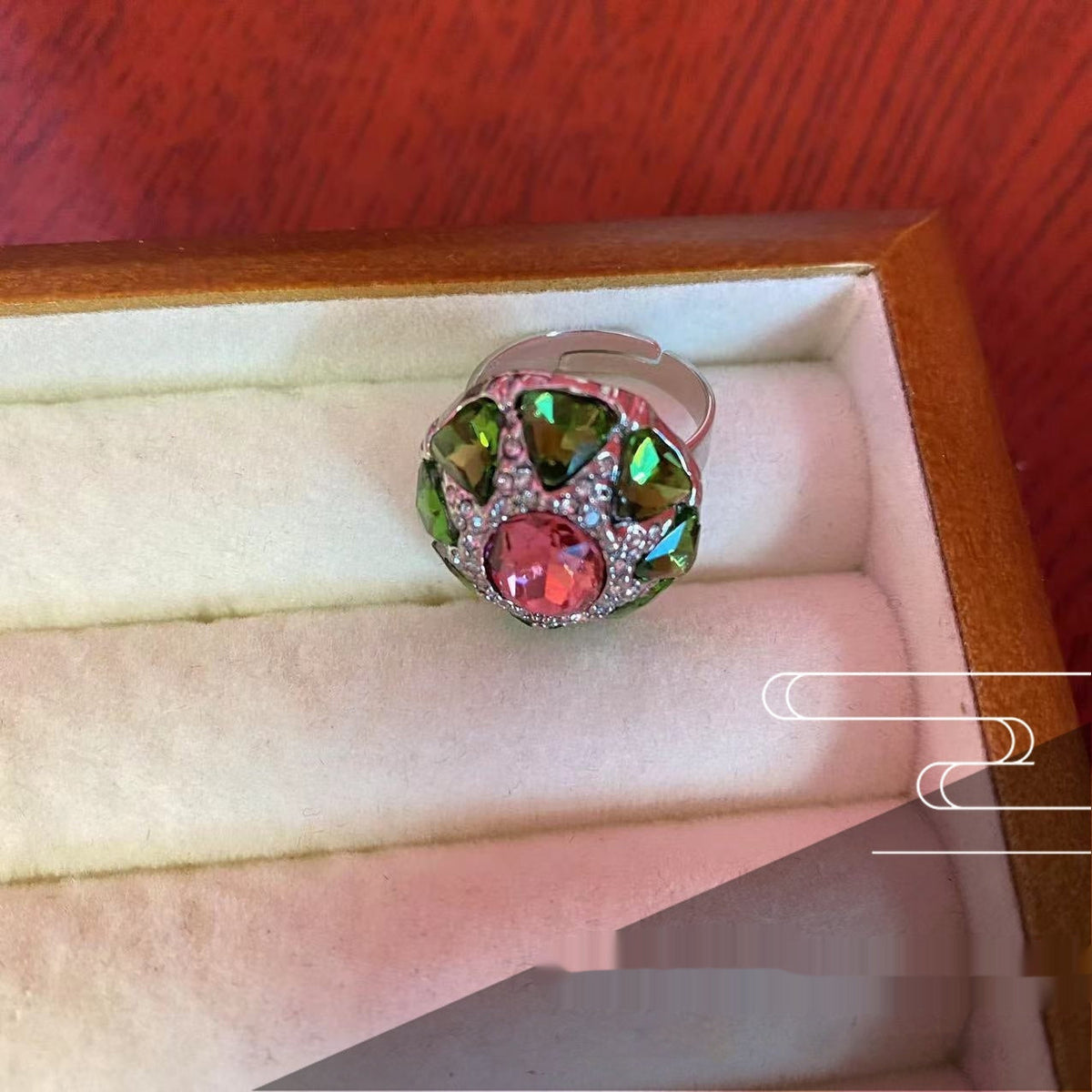 Women's Fashion Oval Colored Zircon Ring