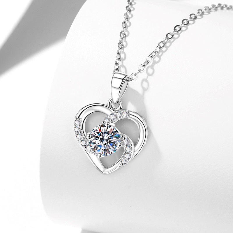 S925 Sterling Silver Necklace With An Eternal Heart Pendant And Moissanite