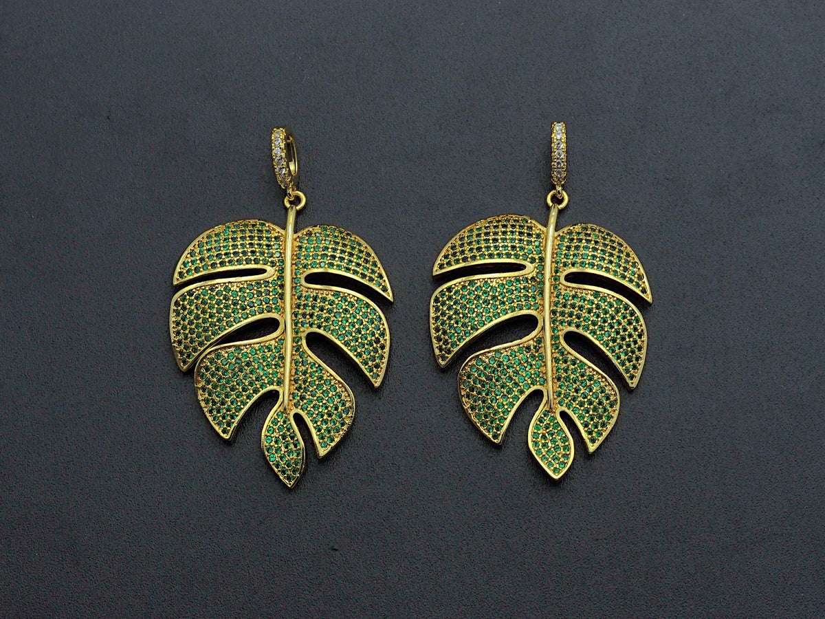 Green CZ Micro Pave Large Leaf  Pendant/Charm, Leaf Cubic Zirconia Pendant, 31x42mm,Sku#F1071
