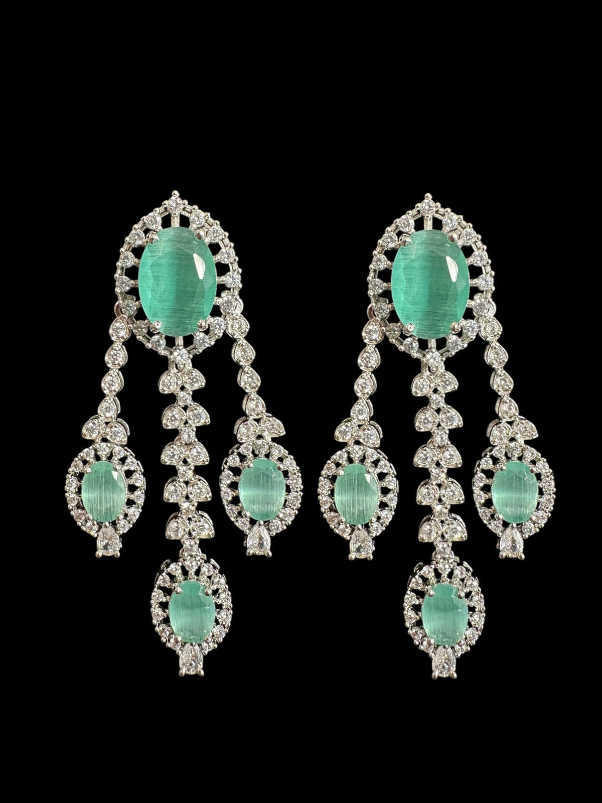 DER750  cz earrings  - Mint blue, silver plated  ( READY TO SHIP )