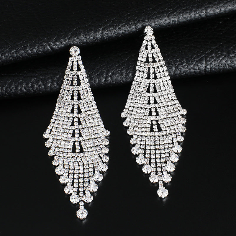 Fashion Fashionmonger Rhinestone Claw Chain Long Stud Earrings
