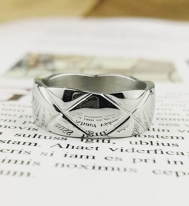 Classic Style Diamond Plaid Female Cold Wind Index Finger Male Ring
