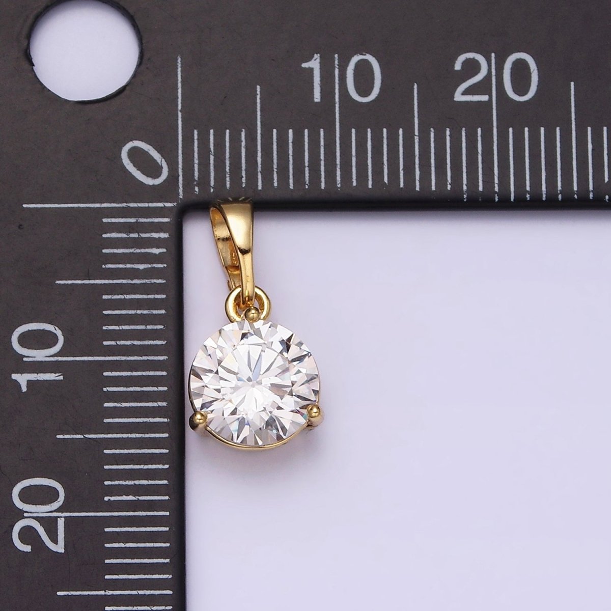 14K Gold Filled 8.5mm Round Clear Cubic Zirconia Pendant | AA512