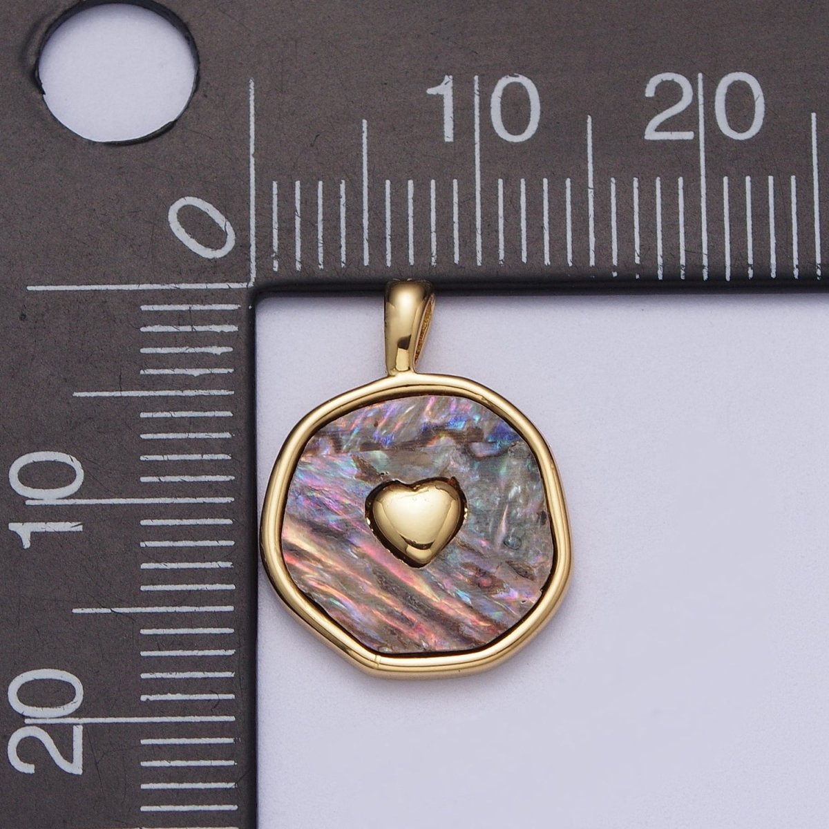 14K Gold Filled Heart Love Shell Pearl, Abalone Round Pendant I-546