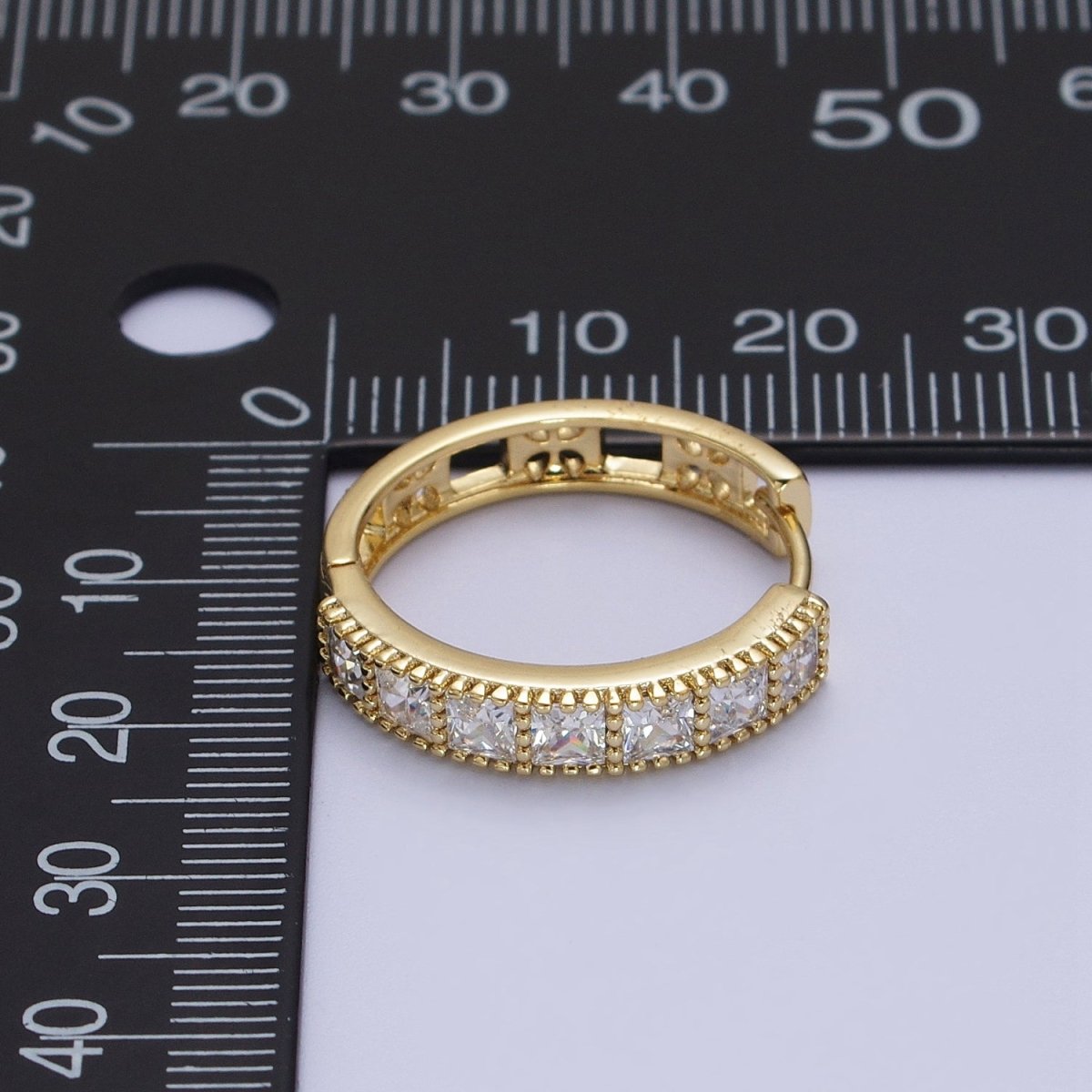 14K Gold Filled Square Baguette Lined 22mm Huggie Hoops Earrings | V-022