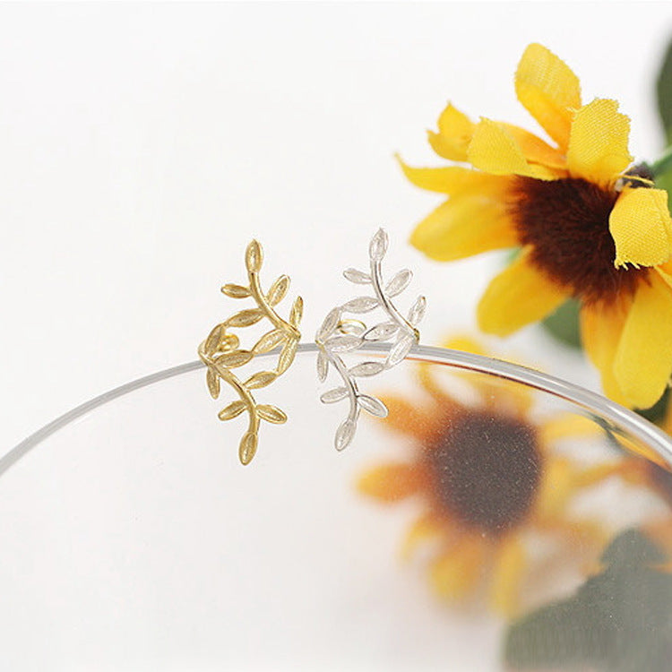 Women's & Men's Fashionable Trendy Korean Leaf Shaped Without Ear Clip