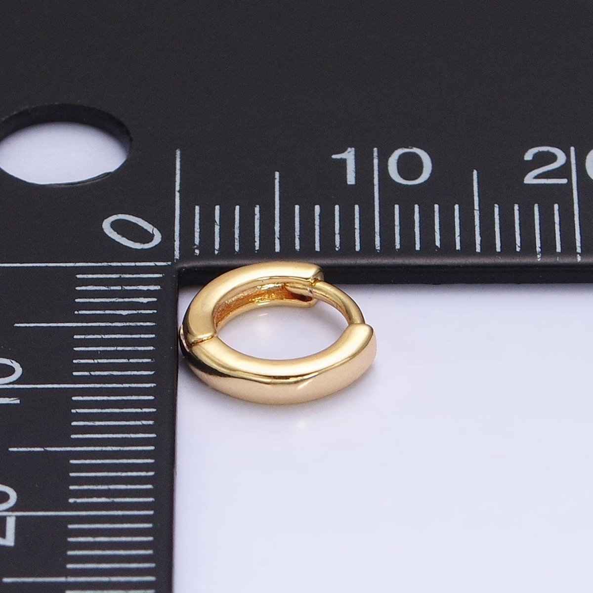 16K Gold Filled 10mm Minimalist Cartilage Huggie Earrings in Gold & Silver | AD-1090 AD-1091