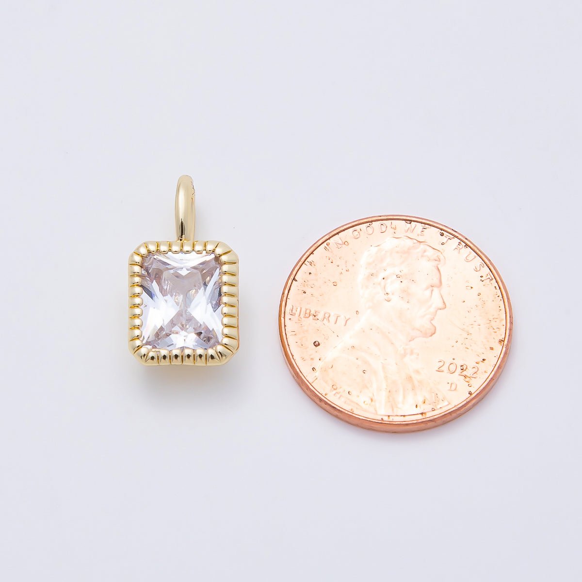 16K Gold Filled 17mm Clear Baguette CZ Ribbed Bezel Mini Pendant | Charms-01103