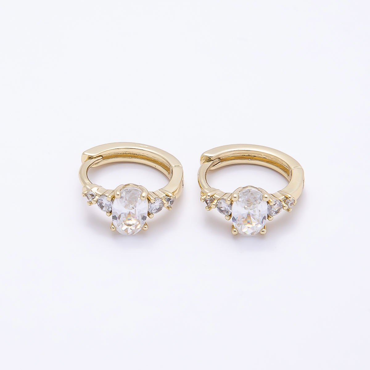 16K Gold Filled 17mm Clear Round Oval CZ Solitaire Cartilage Huggie Earrings | Earrings-00452