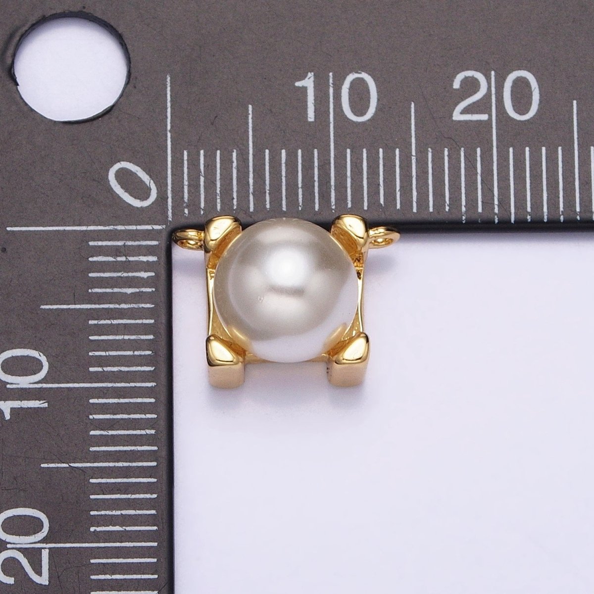 16K Gold Filled Round White Pearl Boxy Square Connector | Y-903