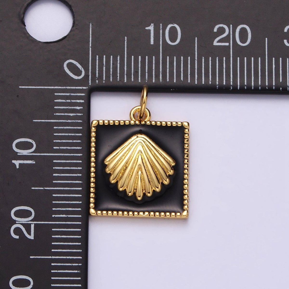 16K Gold Filled Sea Clam Shell Black Enamel Square Charm | AC1270